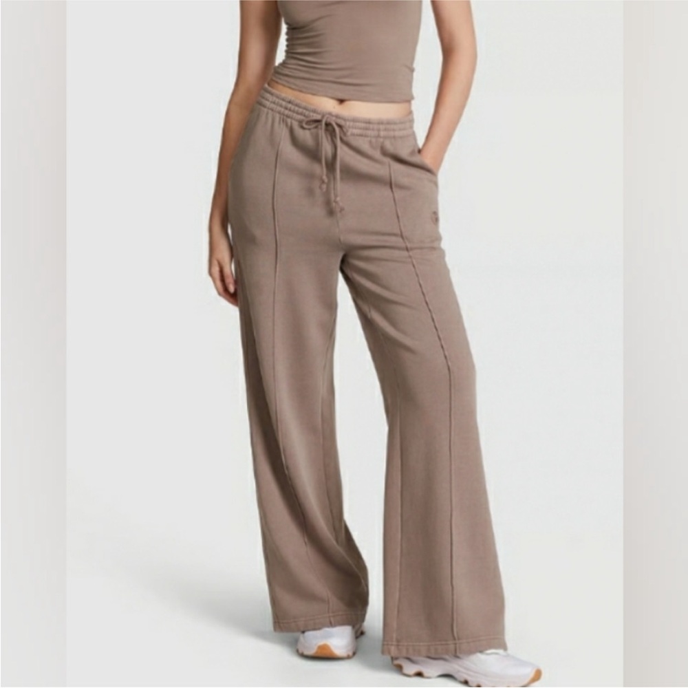 PINK Victoria's Secret Taupe Lounge Pants